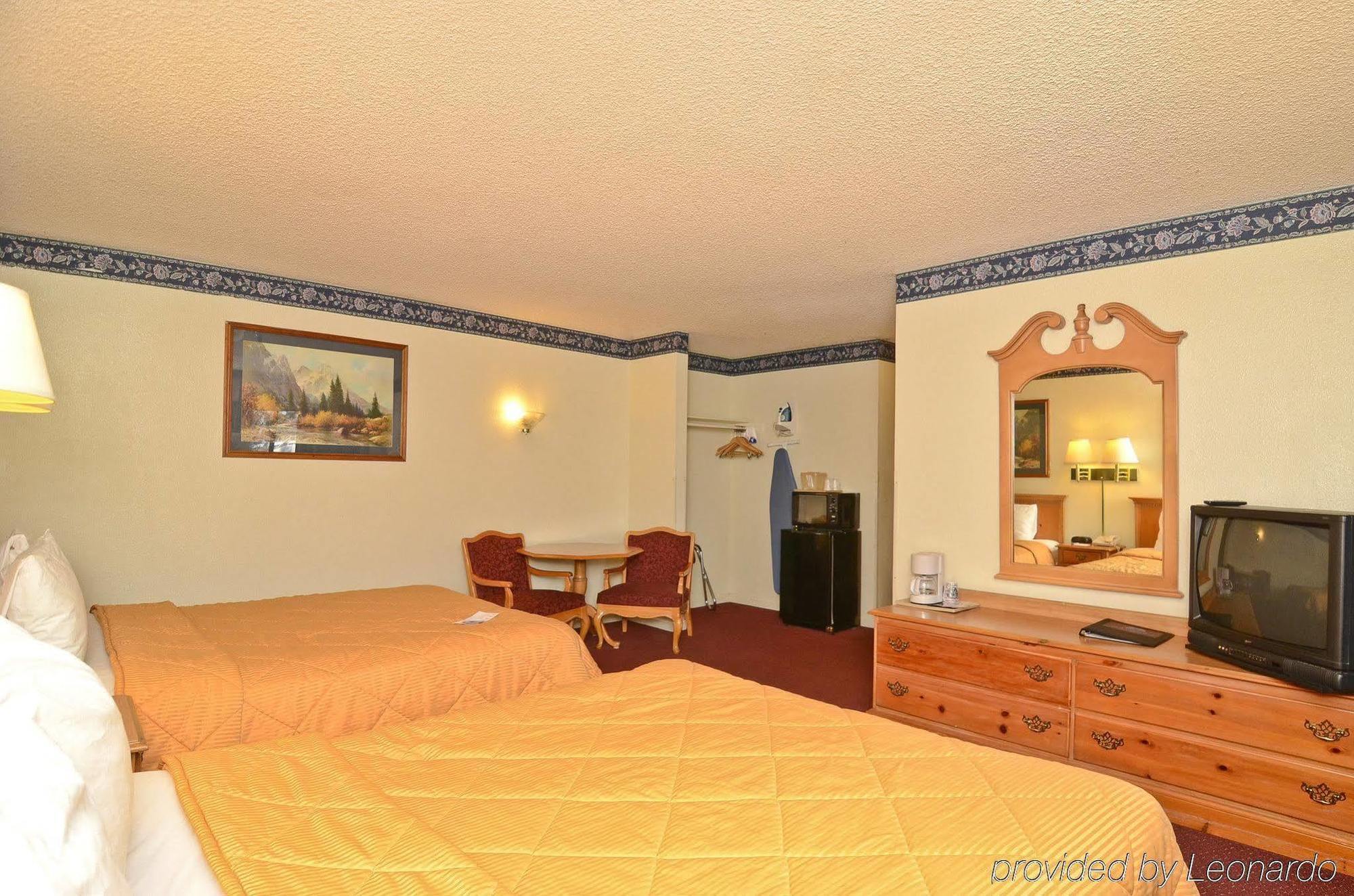 Americas Best Value Inn Stockton Δωμάτιο φωτογραφία